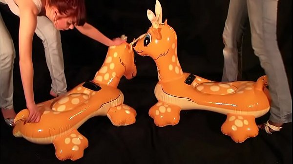 (Balloon Fetish Looner) – Alissainflatables – 18 Alissa and Gia HH stomping on LIL DEER – (@Kaoth)