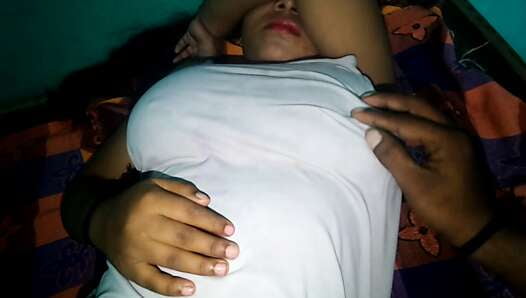 Girlfriend ko ghodi bana kar choda uski chut faad di