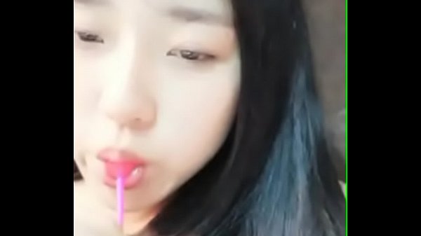 Little Chinese girl share this to his boyfriend !!! <3