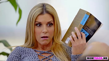 Mature stepmom pussy licked by her young stepson