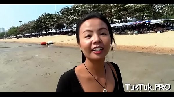 Eating a priceless oriental pussy